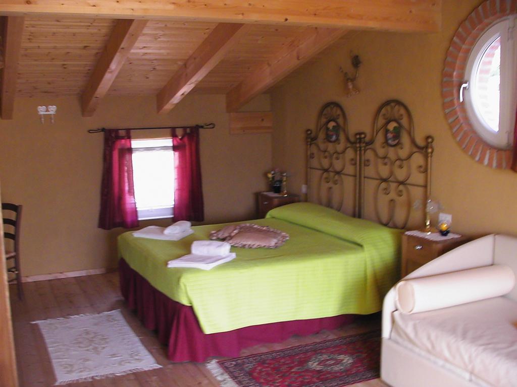 B&B Al Cristo Сант-Амброджо-ди-Вальполичелла Экстерьер фото
